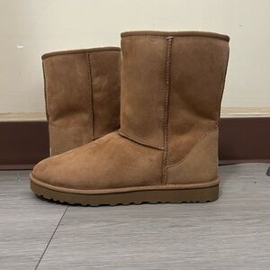UGG Classic Short II Boots Chestnut | Size 12 | Brand New Never Worn